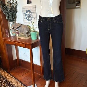 Hello, size 27 made is LA skinny jeans Classic blue Women's Jeans